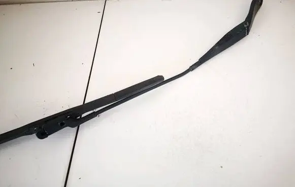 Ford Mondeo MK IV Front wiper blade arm 7s7117526ce