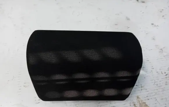 Toyota Avensis T270 Front seat headrest 