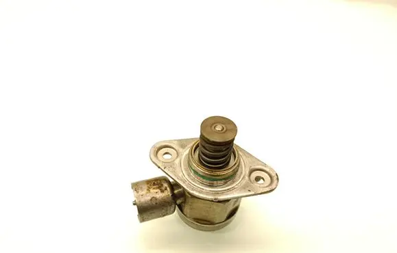 Porsche Macan (95B) Fuel injection high pressure pump 94611031561