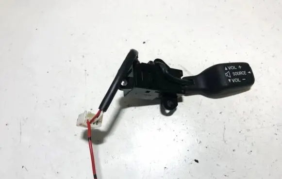 Multifunctional control switch/knob