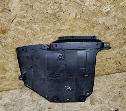 Renault Clio V Center/middle under tray cover 748A07505R