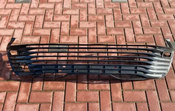Toyota Camry VIII XV70 Front bumper lower grill 5311333110