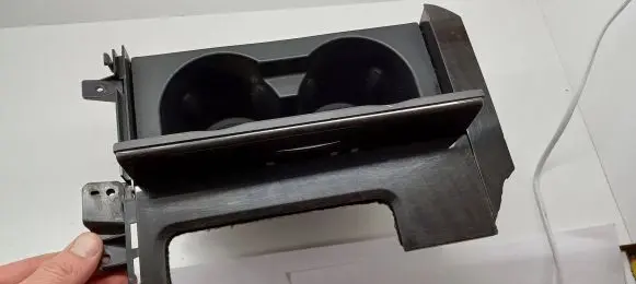 Cup holder front