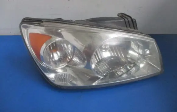 KIA Cerato Headlight/headlamp