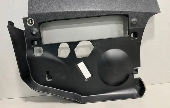 BMW 4 F32 F33 Dashboard lower bottom trim panel 9218558 10822910 51459218558