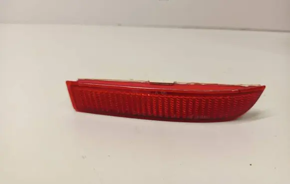 Toyota Avensis T250 Rear tail light reflector 1070002