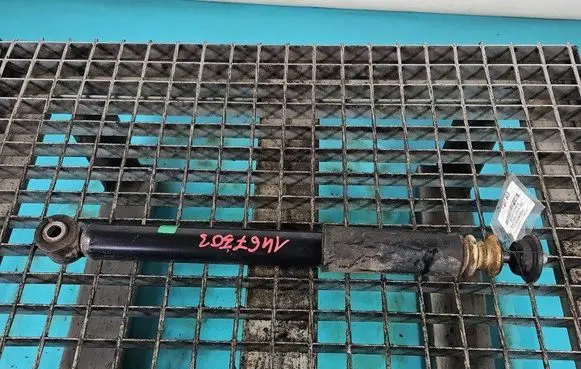 Rear shock absorber/damper