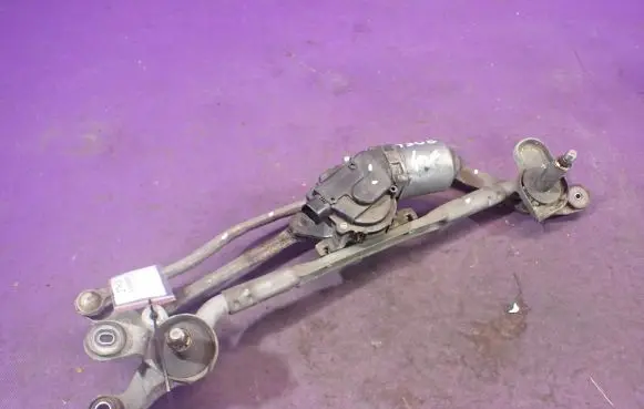Mazda MX-5 NB Miata Front wiper linkage and motor 159300-0600