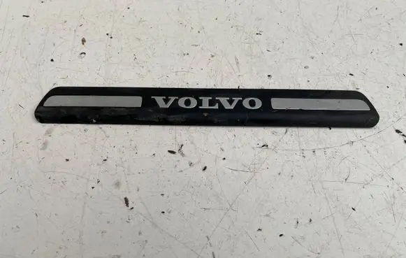 Volvo S80 Rear sill trim cover 09178406