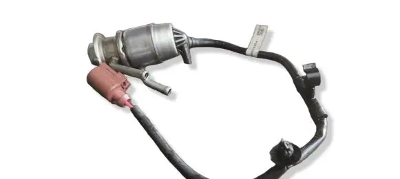 Audi A4 S4 B9 8W AdBlue injector 04L131113P