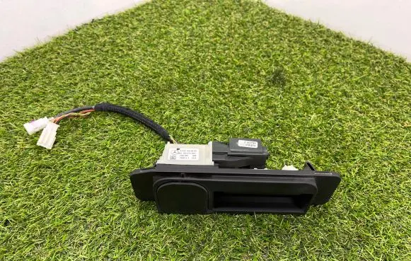 Mercedes-Benz S W222 Tailgate handle with camera A2227500893 150078004