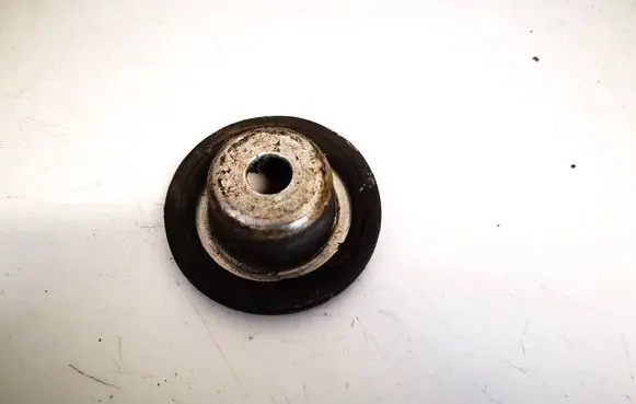 Volkswagen Golf IV Front coil spring rubber mount 1j0412319c