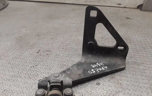 Renault Trafic III (X82) Sliding door lower roller guide/hinge 745965439R 93451798