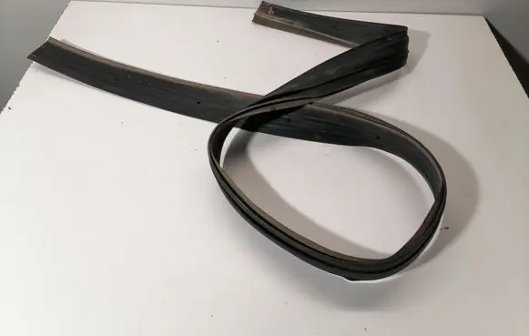 Lexus NX Side skirt front trim H201507151530
