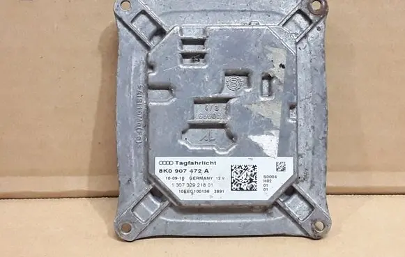 Headlight ballast module Xenon