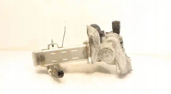 Ford Mondeo MK V EGR valve V29004027