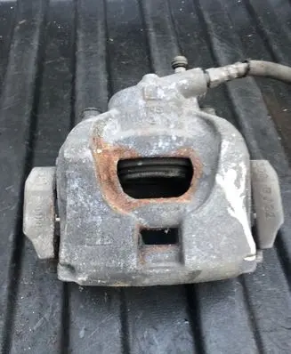 Land Rover Evoque I Front brake caliper 300BJ32