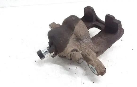 Honda CR-V Rear brake caliper