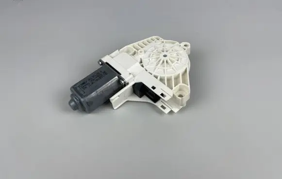 Audi Q5 SQ5 Front door window regulator motor 8K0959801B 8K0959801