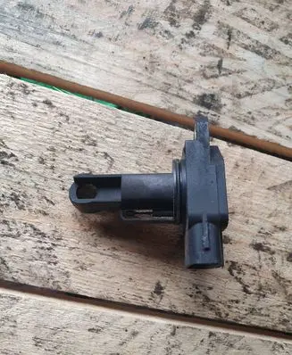 Toyota RAV 4 (XA30) Mass air flow meter 2220430010 1974002110