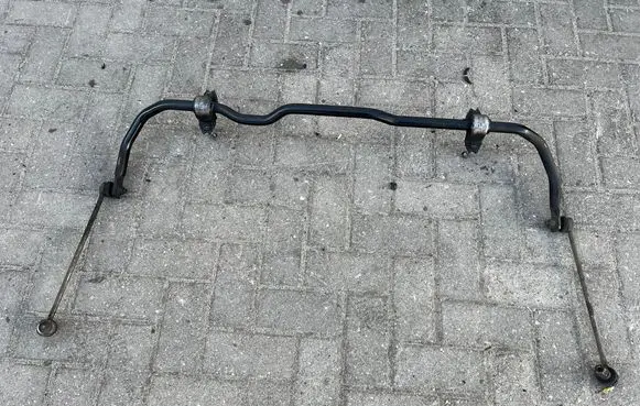 Skoda Octavia Mk2 (1Z) Front anti-roll bar/sway bar 1K0411333C