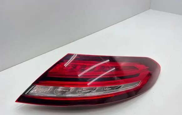 Rear/tail lights