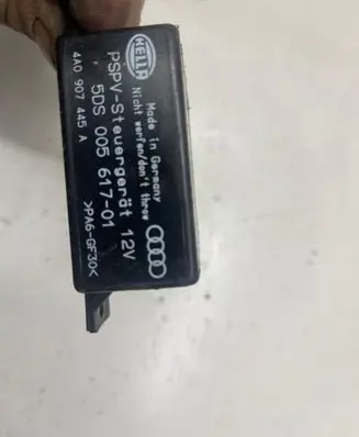 Audi A8 S8 D2 4D Other control units/modules 5DS00561701