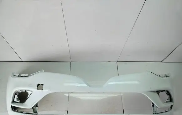 Renault Clio IV Front bumper 620221112R