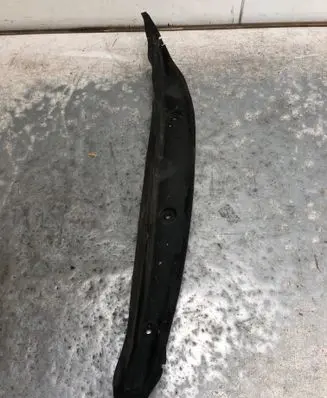 Mercedes-Benz ML W164 Fender end trim 1648890425BILI 1648890425