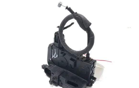 KIA Sportage Rear door lock 