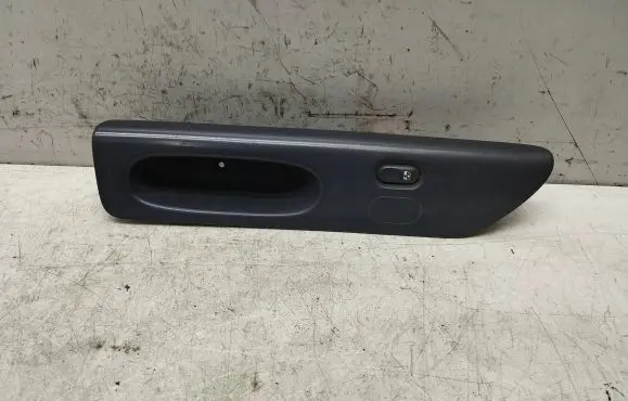 Renault Laguna II Electric window control switch 7700875657 77008223