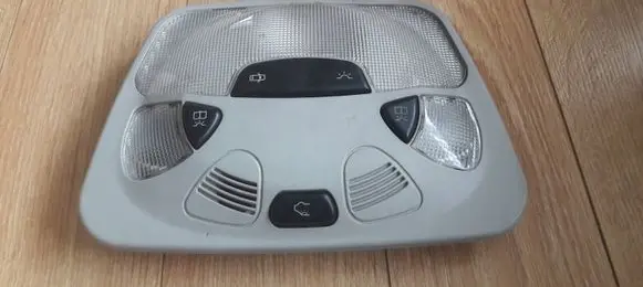 Mercedes-Benz C W203 Front seat light