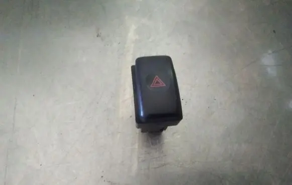 Subaru Outback Hazard light switch 06016