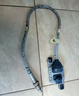 Skoda Octavia Mk3 (5E) Lambda probe sensor 04L907805CE NE64480