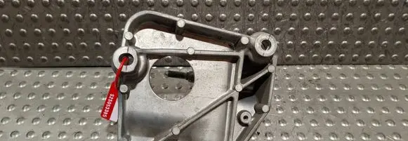 Renault Twingo III EGR valve cooler bracket S25053385 751189835R