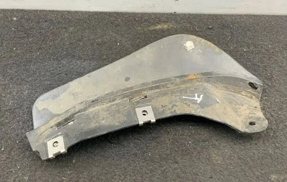 Audi Q7 4L Front mudguard 4L0807513A