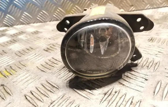 Mercedes-Benz B W245 Front fog light 2518200856