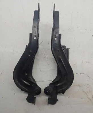 Chrysler Pacifica Engine bonnet/hood hinges VR063