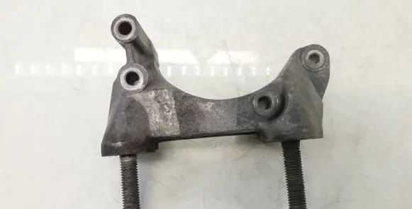 Ford Galaxy Engine mounting bracket 6g906030aa