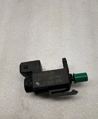 BMW 7 E65 E66 Turbo solenoid valve 7516375 70012300 02T242