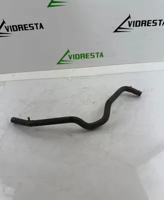 Coolant pipe/hose