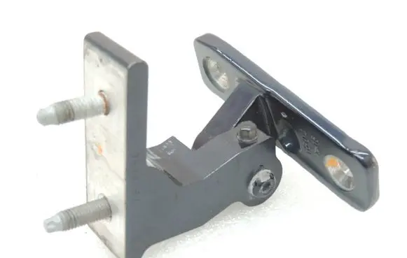 Mercedes-Benz C W205 Front door upper hinge A2057200237 2057200237