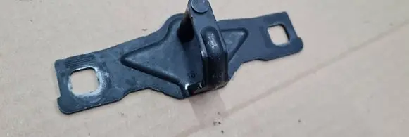 Audi A6 S6 C8 4K Loading door lock loop/hook striker 8W5827507