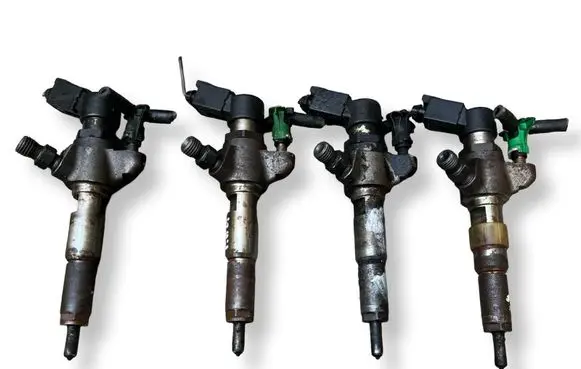 Peugeot 308 Fuel injector 9674973080