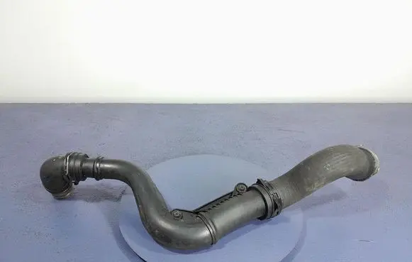 Air intake hose/pipe