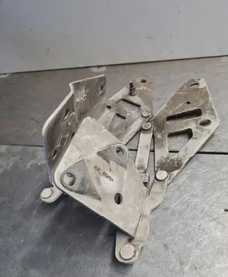 Volkswagen II LT Engine bonnet/hood hinges 2D0823302B