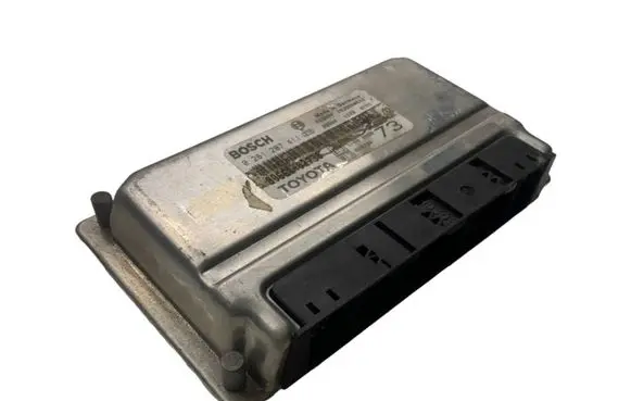 Toyota Corolla E120 E130 Engine control unit/module 0261207411 8966102730 28604