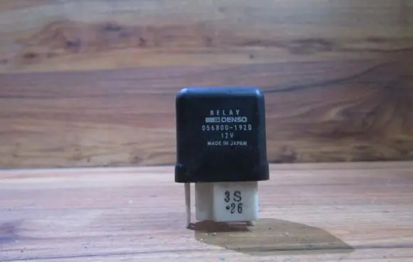 Honda Legend III KA9 Other relay 0568001920