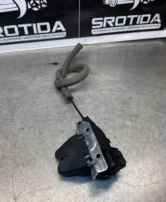 Mercedes-Benz E W212 Tailgate/trunk/boot lock/catch/latch A2047500185 17240