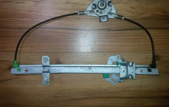 Rover 620 Sliding door window regulator with motor